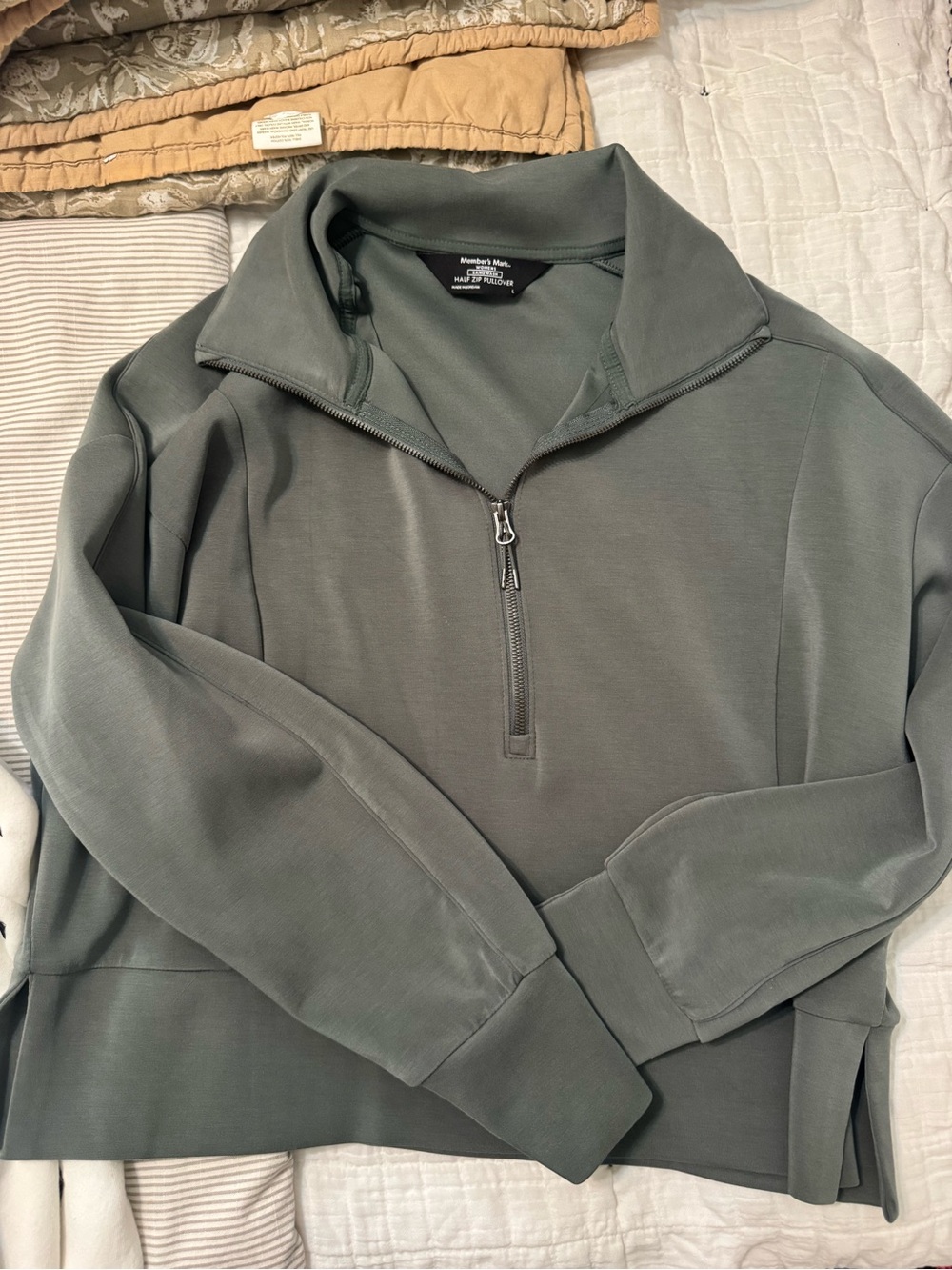 Half-Zip Crewneck Pullover Sweater — Olive Green